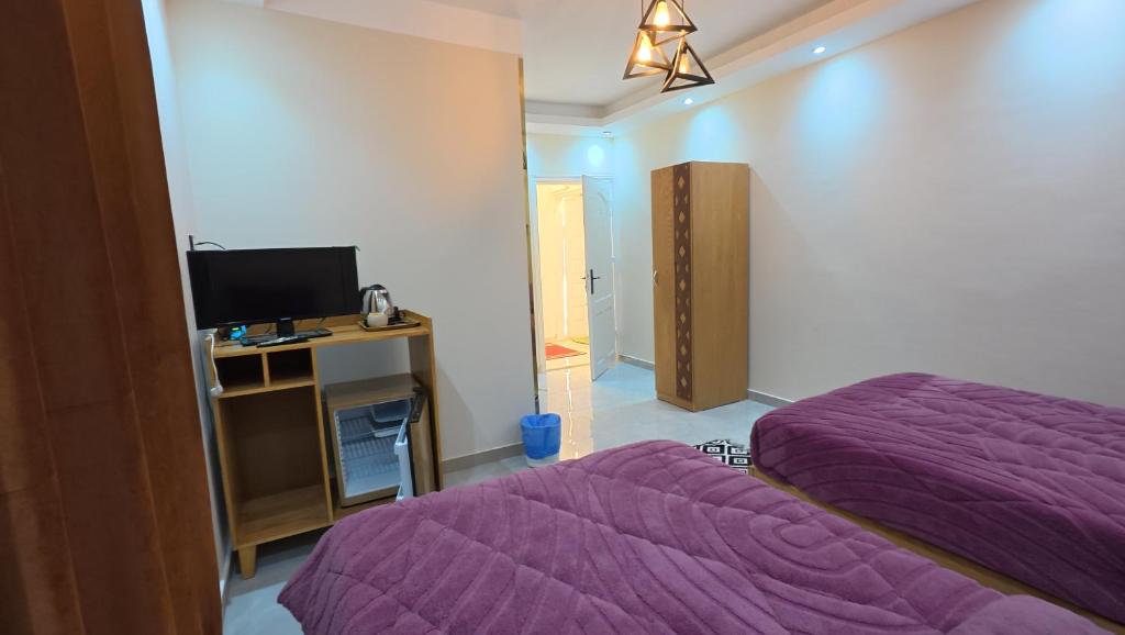 Double Room (Twin Beds)